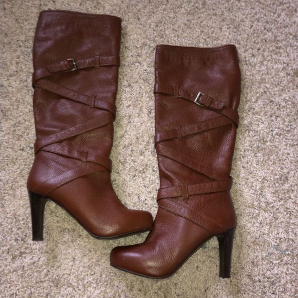 Woman’s Furla brown leather boots